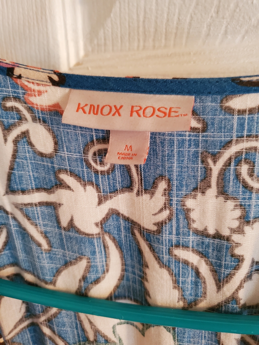 Knox Rose Blue Floral Wrap Dress with Cream Accents - Picture 2 of 12